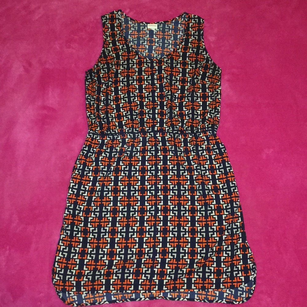 NWOT woman’s dress with pockets